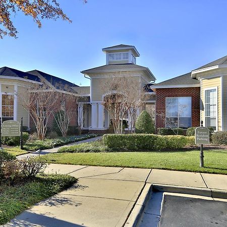 Oakwood Living Raleigh At Brier Creek Lägenhet Durham Exteriör bild